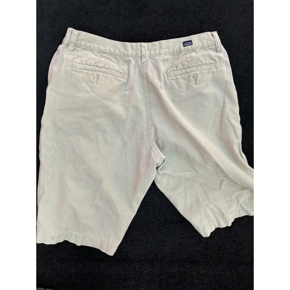 Patagonia Mens 34 Organic Cotton Canvas Shorts Khaki Tan Hiking Outdoor